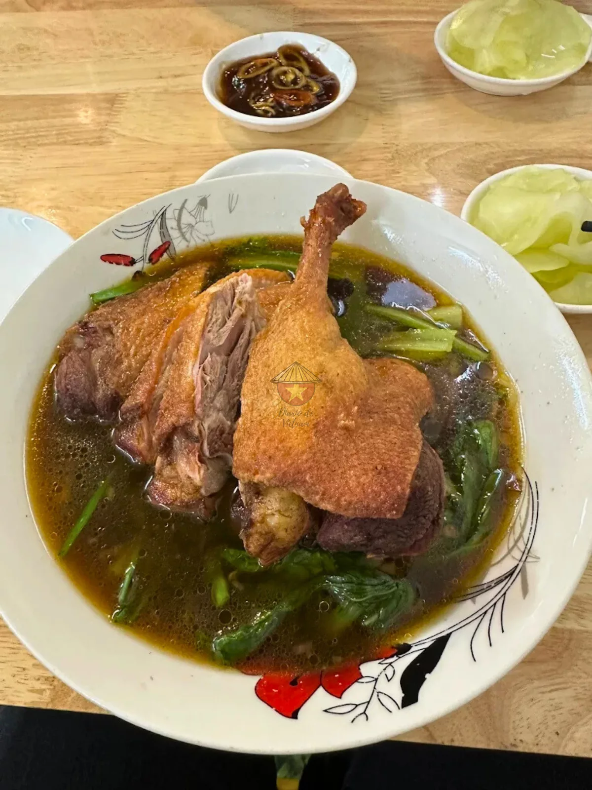 Plato de pato del restaurante