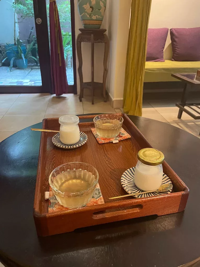 Masaje en Ho Chi Minh en Sả Spa Garden, spa elegante con jardín tropical y tratamientos de relajación