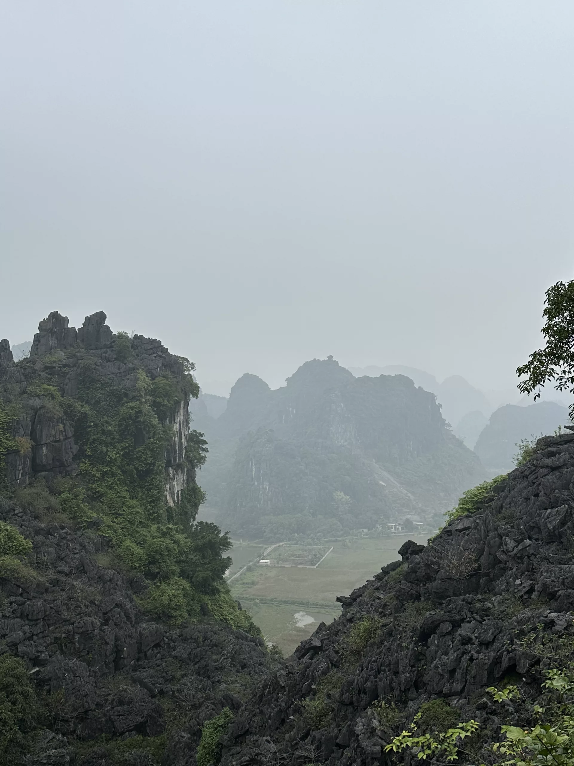 Vistas desde Mua Cave